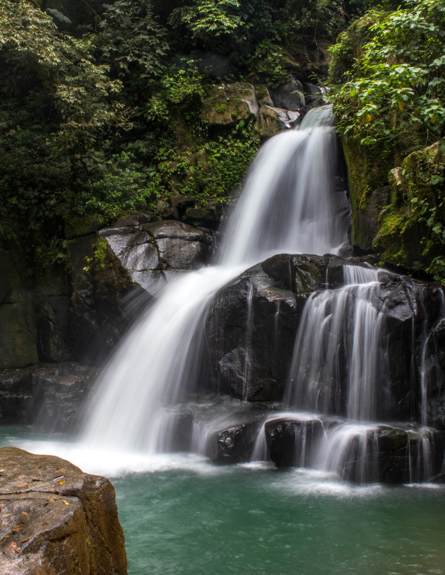 Air Terjun Kakek Bodo